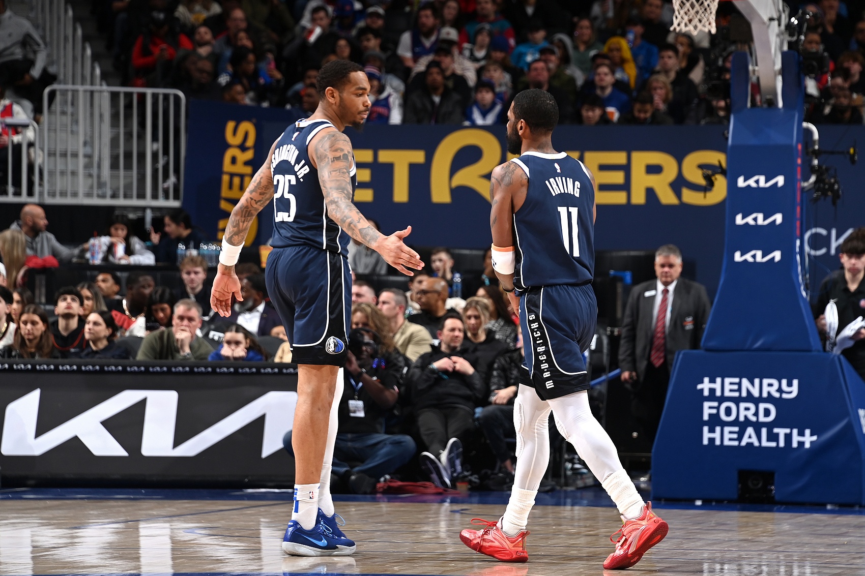 开云APP-NBA彩经：火箭难胜独行侠 步行者力克湖人 勇士擒公牛 掘金胜太阳