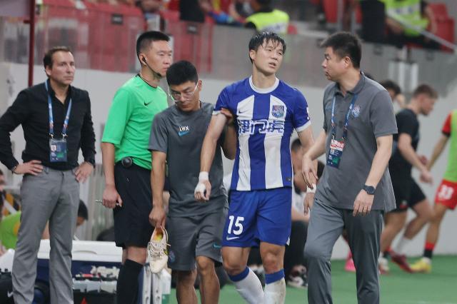 开云在线-明天左脚骨裂恐缺阵数月 于根伟：球队伤病太多了！