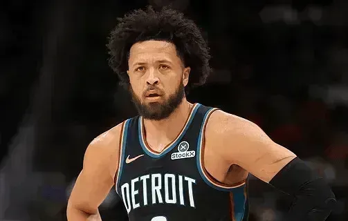 ESPN预测明日比赛：活塞胜率81.9%，76人胜率18.1%